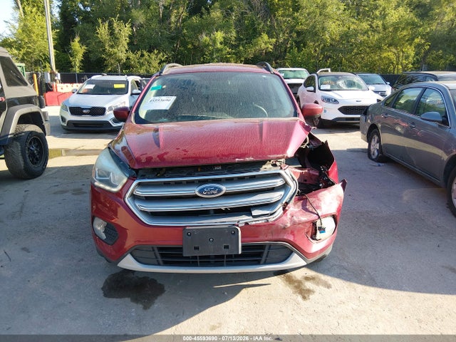 Продажа на аукционе авто 2017 Ford Escape Se, vin: 1FMCU9GD5HUB22657, номер лота: 45593690