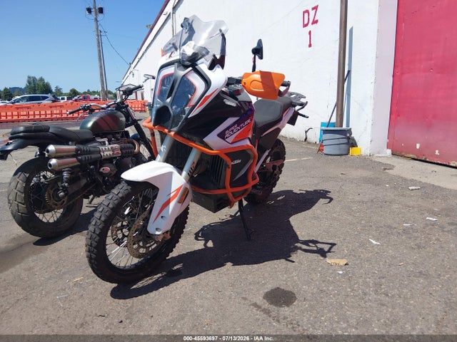 KTM 1290 Super Adventure R 2023 VBKV59409PM967648 Image 2