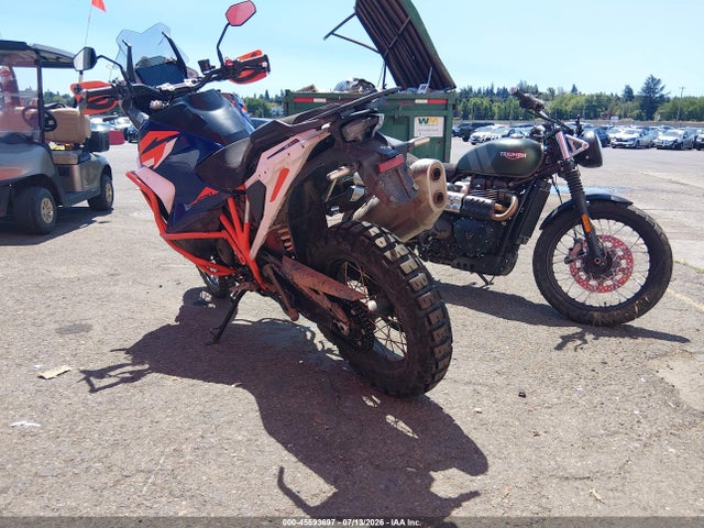 KTM 1290 Super Adventure R 2023 VBKV59409PM967648 Image 3