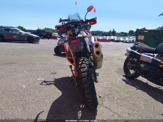 KTM 1290 Super Adventure R 2023 VBKV59409PM967648 Image 6
