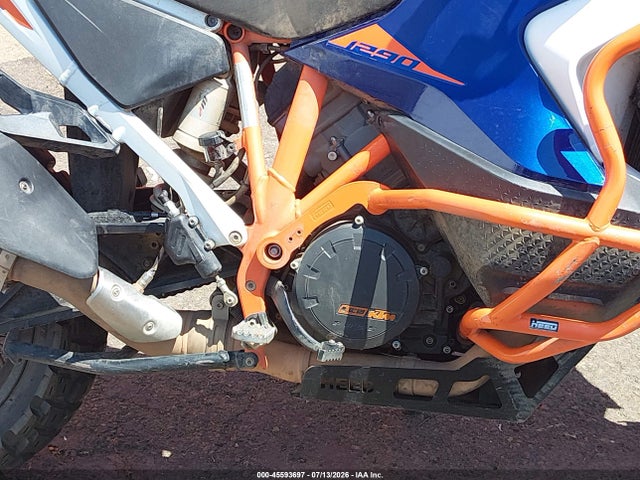 KTM 1290 Super Adventure R 2023 VBKV59409PM967648 Image 8