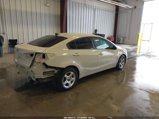 KIA FORTE LX 2015 KNAFK4A69F5312616 Image 4