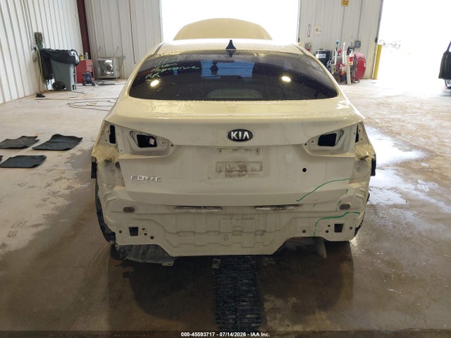 KIA FORTE LX 2015 KNAFK4A69F5312616 Image 6