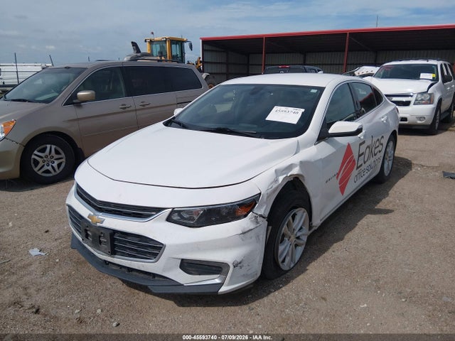 Chevrolet MALIBU LT 2018 1G1ZD5ST1JF179575 Image 2