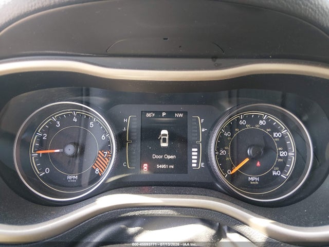 2015 Jeep Cherokee Latitude მანქანა იყიდება აუქციონზე, vin: 1C4PJMCS4FW745419, აუქციონის ნომერი: 45593771