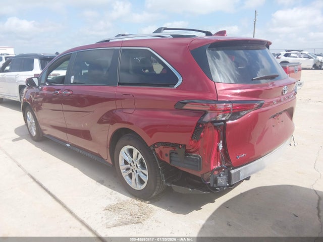 Toyota Sienna Limited 2026 5TDZRKEC1TS306329 Image 3