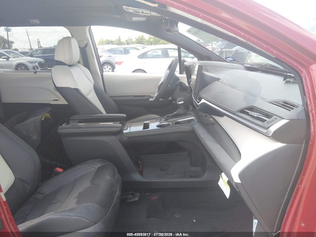 Toyota Sienna Limited 2026 5TDZRKEC1TS306329 Image 5
