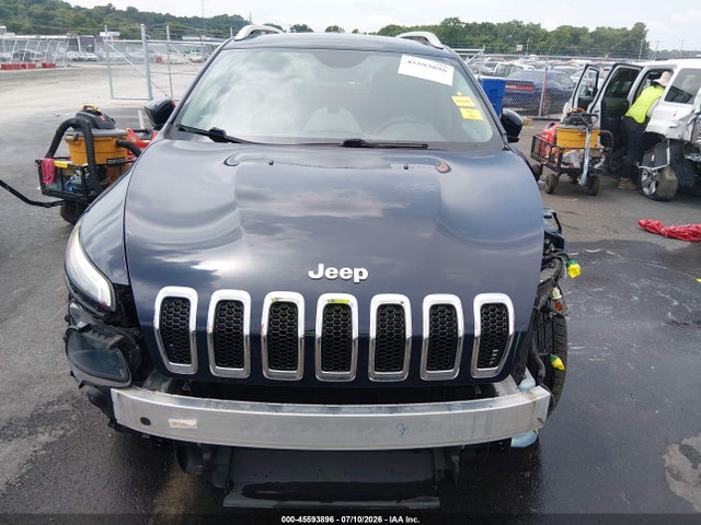 Продаж на аукціоні авто 2016 Jeep Cherokee Latitude, vin: 1C4PJMCB9GW308081, номер лоту: 45593896