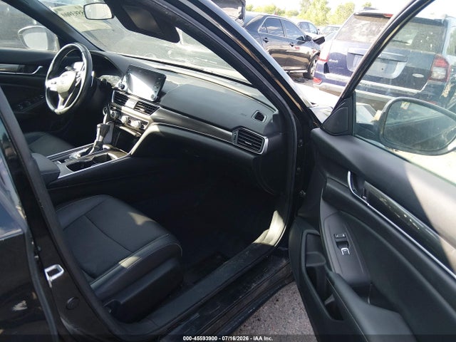 45593900 :رقم المزاد ، 1HGCV1F32NA023658 vin ، 2022 Honda Accord Sport مزاد بيع