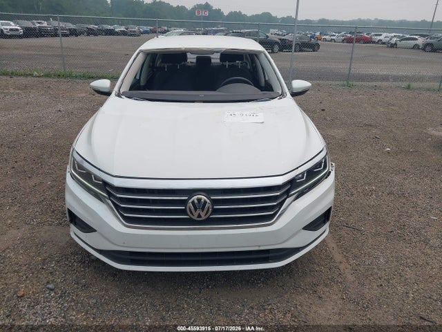 2020 Volkswagen Passat 2.0t S მანქანა იყიდება აუქციონზე, vin: 1VWAA7A30LC023913, აუქციონის ნომერი: 45593915