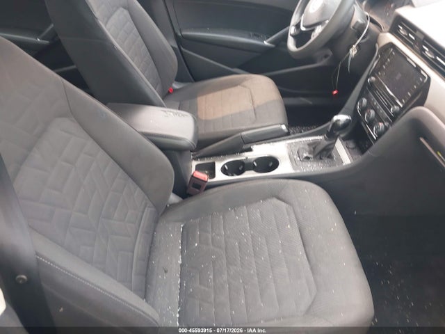 2020 Volkswagen Passat 2.0t S მანქანა იყიდება აუქციონზე, vin: 1VWAA7A30LC023913, აუქციონის ნომერი: 45593915