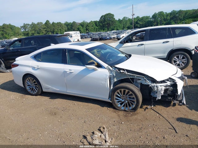 2021 Lexus Es 300h Luxury მანქანა იყიდება აუქციონზე, vin: 58AEA1C17MU006118, აუქციონის ნომერი: 45593925