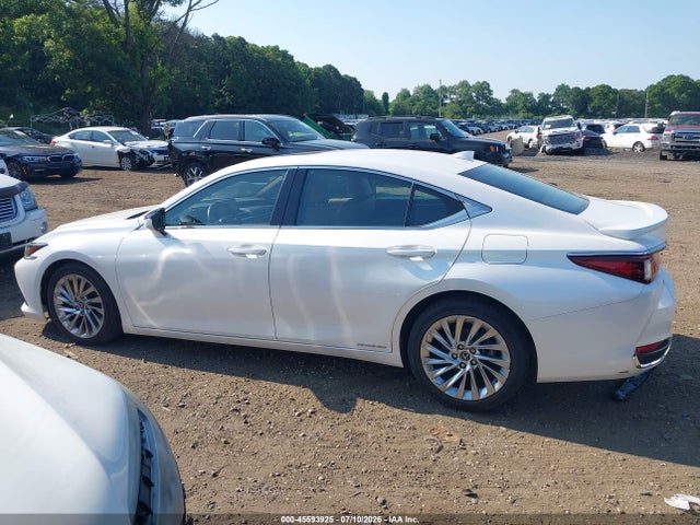 2021 Lexus Es 300h Luxury მანქანა იყიდება აუქციონზე, vin: 58AEA1C17MU006118, აუქციონის ნომერი: 45593925