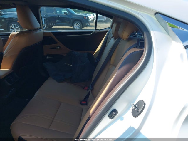 2021 Lexus Es 300h Luxury მანქანა იყიდება აუქციონზე, vin: 58AEA1C17MU006118, აუქციონის ნომერი: 45593925