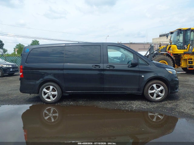 45593938 :رقم المزاد ، WD4PG2EE1J3392647 vin ، 2018 Mercedes-benz Metris مزاد بيع