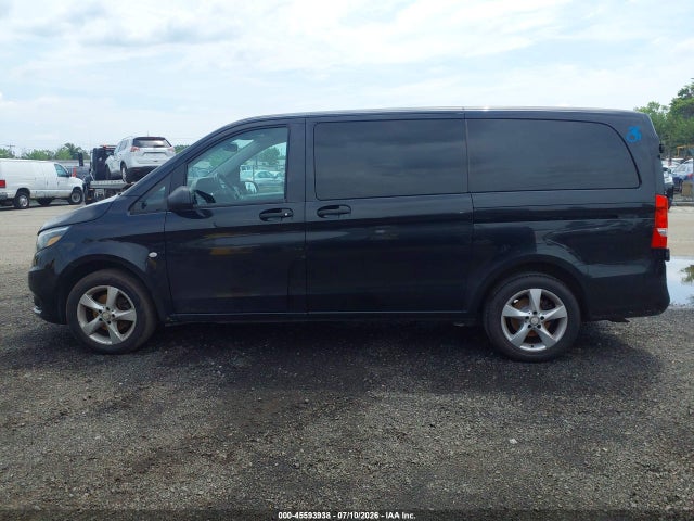 45593938 :رقم المزاد ، WD4PG2EE1J3392647 vin ، 2018 Mercedes-benz Metris مزاد بيع