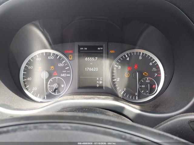 45593938 :رقم المزاد ، WD4PG2EE1J3392647 vin ، 2018 Mercedes-benz Metris مزاد بيع