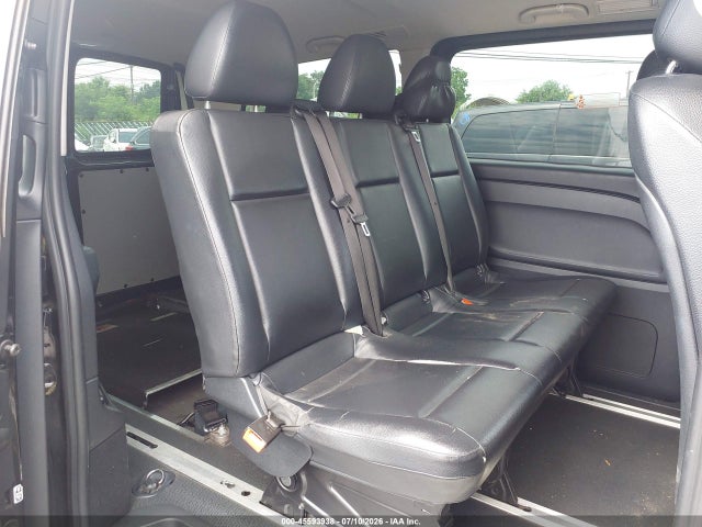 45593938 :رقم المزاد ، WD4PG2EE1J3392647 vin ، 2018 Mercedes-benz Metris مزاد بيع