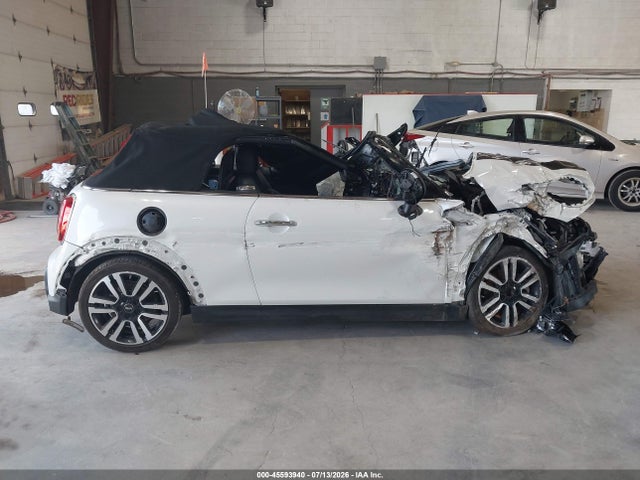 2023 Mini Convertible Cooper S მანქანა იყიდება აუქციონზე, vin: WMW43DL05P3R13693, აუქციონის ნომერი: 45593940