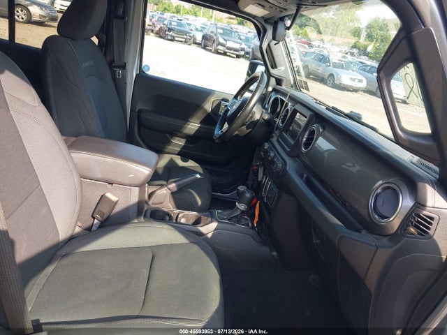 2020 Jeep Wrangler Unlimited Sahara 4x4 მანქანა იყიდება აუქციონზე, vin: 1C4HJXEN6LW213856, აუქციონის ნომერი: 45593953