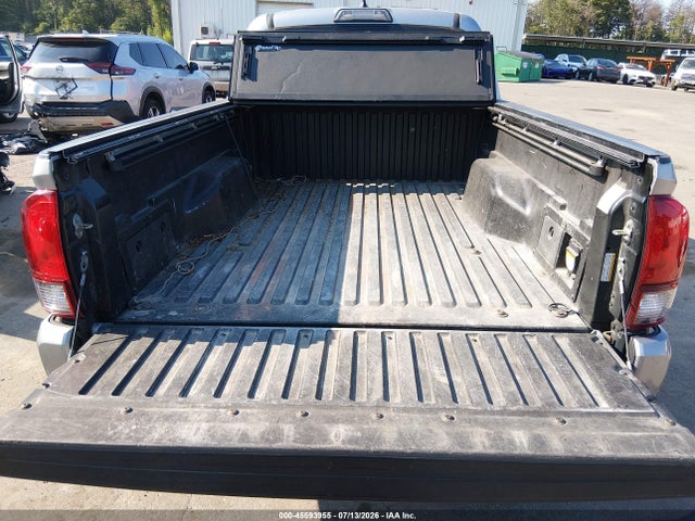 45593955 :رقم المزاد ، 3TMDZ5BN3JM050449 vin ، 2018 Toyota Tacoma Trd Sport مزاد بيع