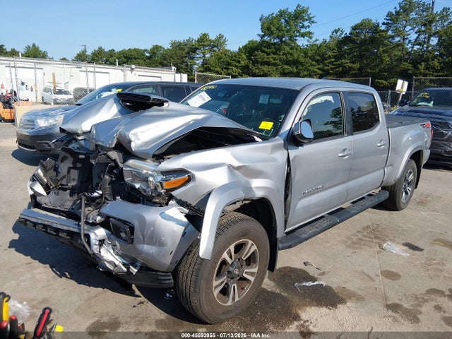 45593955 :رقم المزاد ، 3TMDZ5BN3JM050449 vin ، 2018 Toyota Tacoma Trd Sport مزاد بيع