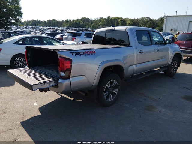 45593955 :رقم المزاد ، 3TMDZ5BN3JM050449 vin ، 2018 Toyota Tacoma Trd Sport مزاد بيع