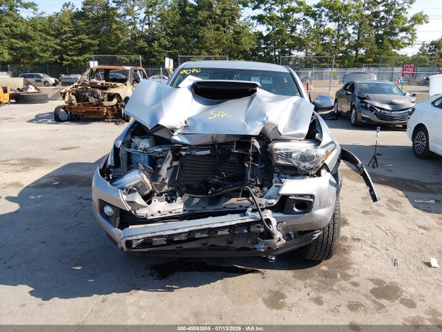 45593955 :رقم المزاد ، 3TMDZ5BN3JM050449 vin ، 2018 Toyota Tacoma Trd Sport مزاد بيع