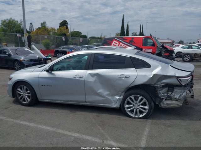 1G1ZD5ST8JF128770 Chevrolet MALIBU LT