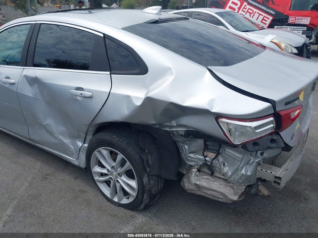 1G1ZD5ST8JF128770 Chevrolet MALIBU LT