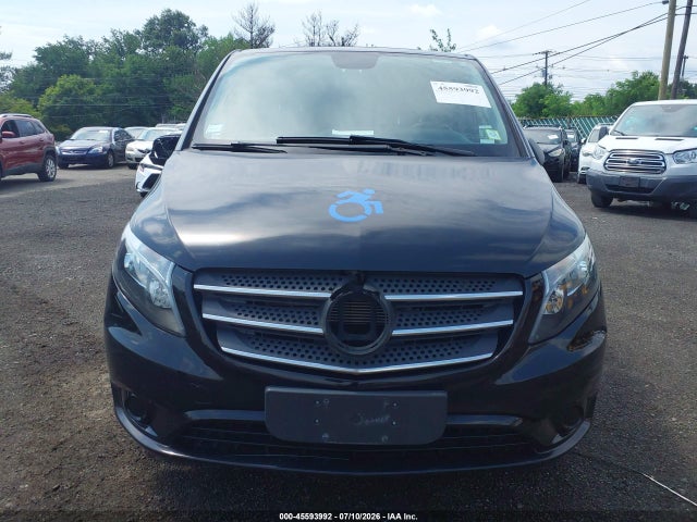 45593992 :رقم المزاد ، WD4PG2EE5J3397916 vin ، 2018 Mercedes-benz Metris مزاد بيع