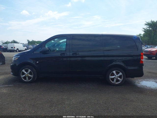 45593992 :رقم المزاد ، WD4PG2EE5J3397916 vin ، 2018 Mercedes-benz Metris مزاد بيع