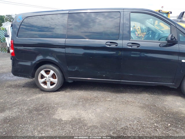 45593992 :رقم المزاد ، WD4PG2EE5J3397916 vin ، 2018 Mercedes-benz Metris مزاد بيع