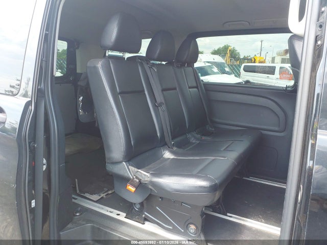 45593992 :رقم المزاد ، WD4PG2EE5J3397916 vin ، 2018 Mercedes-benz Metris مزاد بيع