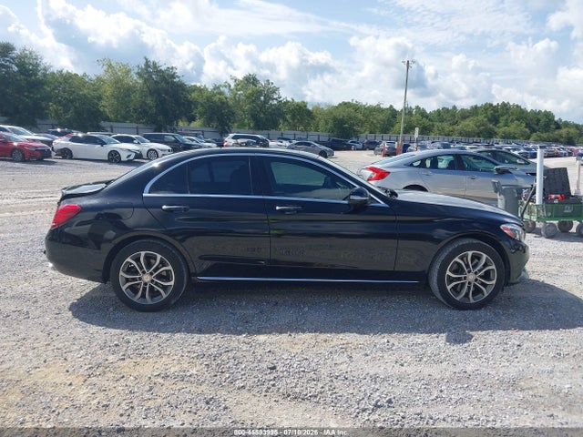 45593995 :رقم المزاد ، 55SWF4KB1FU020717 vin ، 2015 Mercedes-benz C 300 4matic مزاد بيع