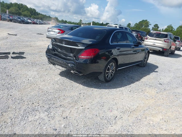 45593995 :رقم المزاد ، 55SWF4KB1FU020717 vin ، 2015 Mercedes-benz C 300 4matic مزاد بيع