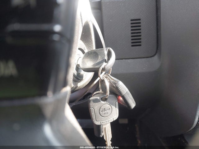 Aukcja sprzedaży 2011 Mazda Tribute I Touring, vin: 4F2CY0C72BKM02026, numer aukcji: 45594008