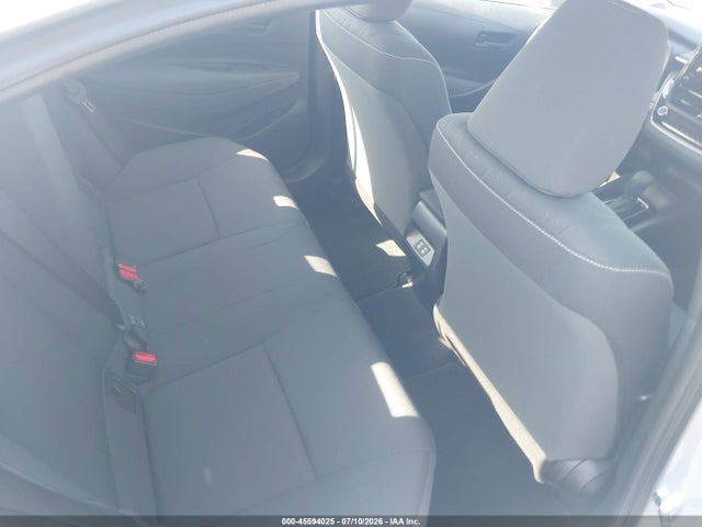 Toyota Corolla Hybrid Le 2024 JTDBCMFE9R3033262 Image 8