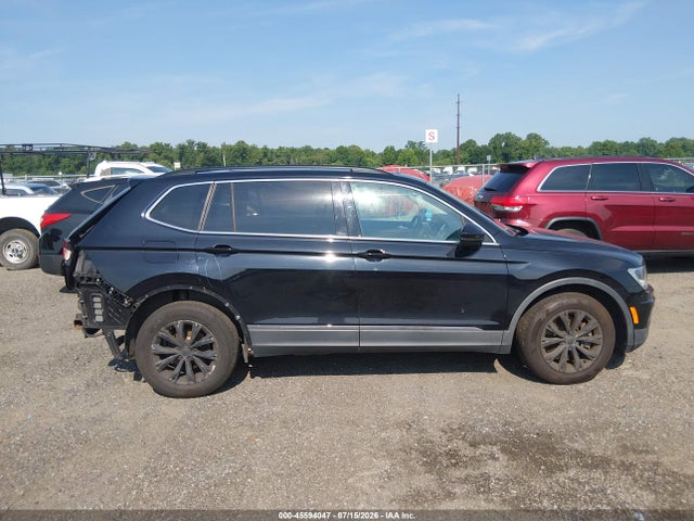 Продажа на аукционе авто 2018 Volkswagen Tiguan 2.0t Se/2.0t Sel, vin: 3VV2B7AX0JM050758, номер лота: 45594047