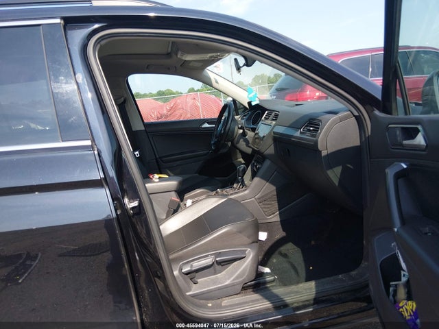 Продажа на аукционе авто 2018 Volkswagen Tiguan 2.0t Se/2.0t Sel, vin: 3VV2B7AX0JM050758, номер лота: 45594047