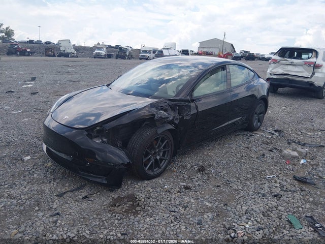 45594052 :رقم المزاد ، 5YJ3E1EA8MF018758 vin ، 2021 Tesla Model 3 Standard Range Plus Rear-wheel Drive مزاد بيع