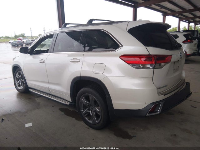 Toyota Highlander Limited Platinum 2018 5TDYZRFH6JS269726 Image 14