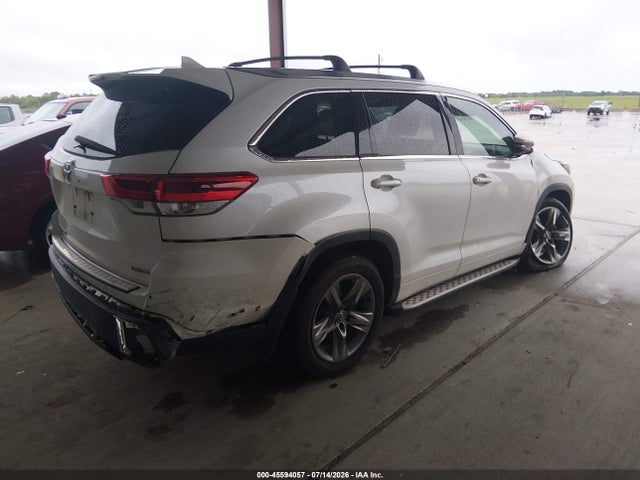 Toyota Highlander Limited Platinum 2018 5TDYZRFH6JS269726 Image 4