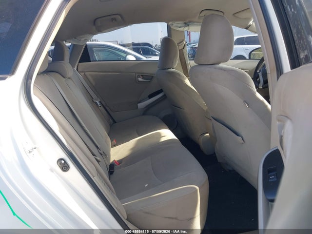 Toyota Prius Two 2014 JTDKN3DU6E1754899 Image 8