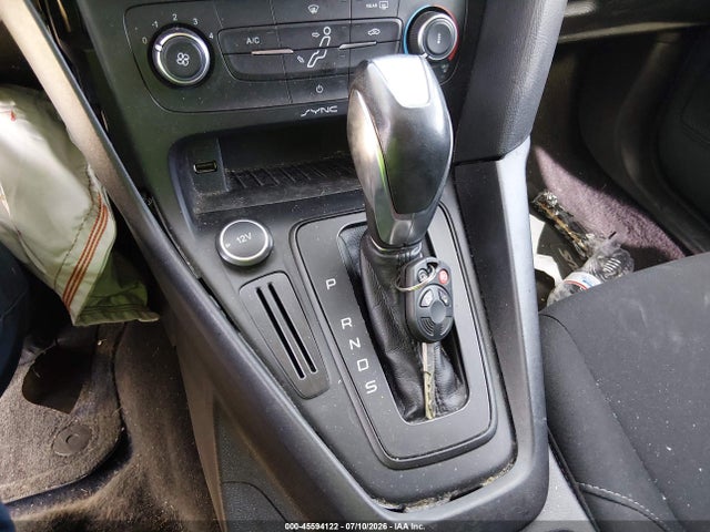 Ford FOCUS SE 2016 1FADP3K21GL407420 Image 11