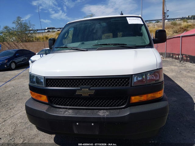 Chevrolet Express 2500 Ls 2018 1GAWGEFG2J1300425 Image 17