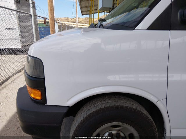 Chevrolet Express 2500 Ls 2018 1GAWGEFG2J1300425 Image 14