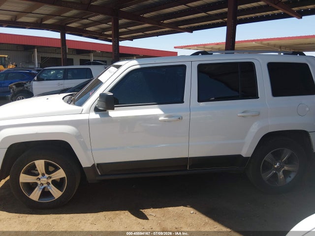 1C4NJRFB8GD658779 Jeep Patriot High Altitude Edition