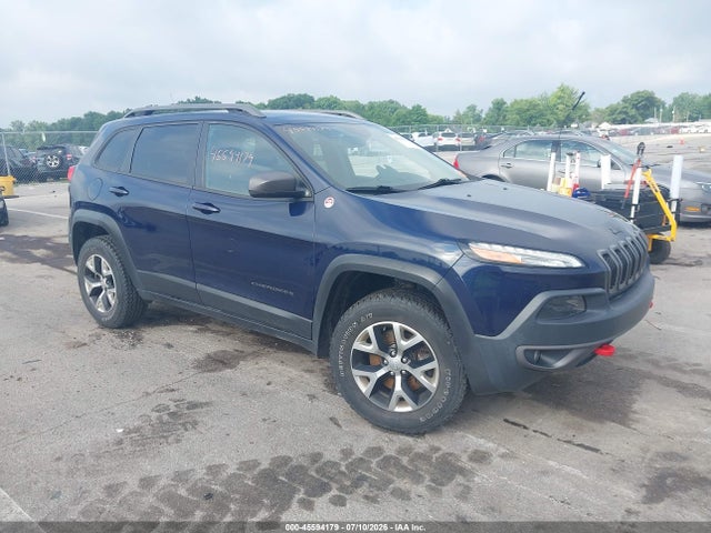 Продаж на аукціоні авто 2015 Jeep Cherokee Trailhawk, vin: 1C4PJMBS8FW717303, номер лоту: 45594179