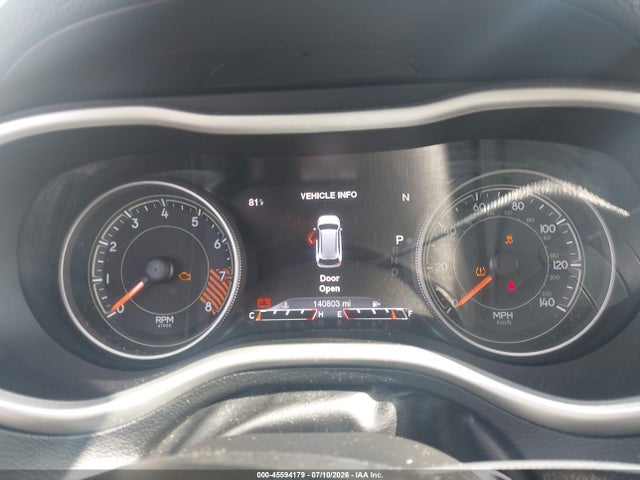 45594179 :رقم المزاد ، 1C4PJMBS8FW717303 vin ، 2015 Jeep Cherokee Trailhawk مزاد بيع